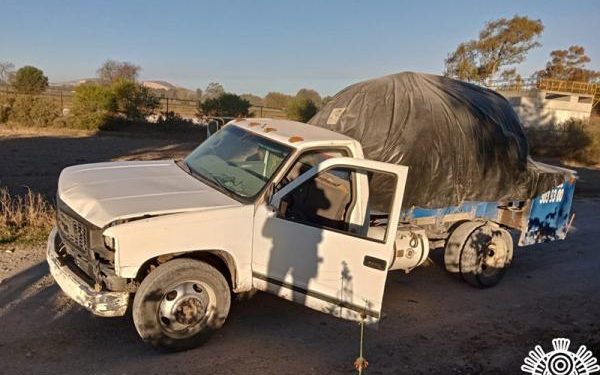 Detiene Policía Estatal a hombre por presuntamente transportar gas LP ilegal