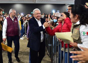 Presidente celebra reuniones de seguimiento del Banco del Bienestar en estados