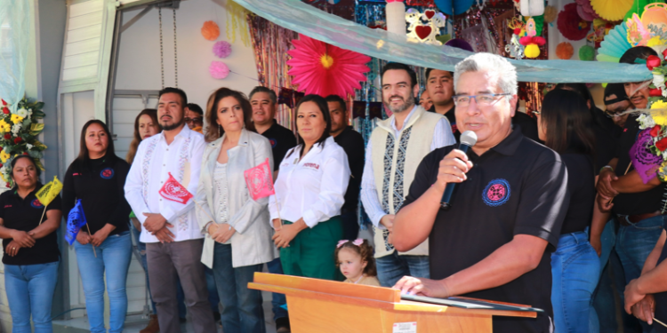 Promocionarán papel picado poblano en Mercado Libre: Economía