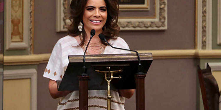 Puebla se mantiene fuerte y competitiva: Olivia Salomón