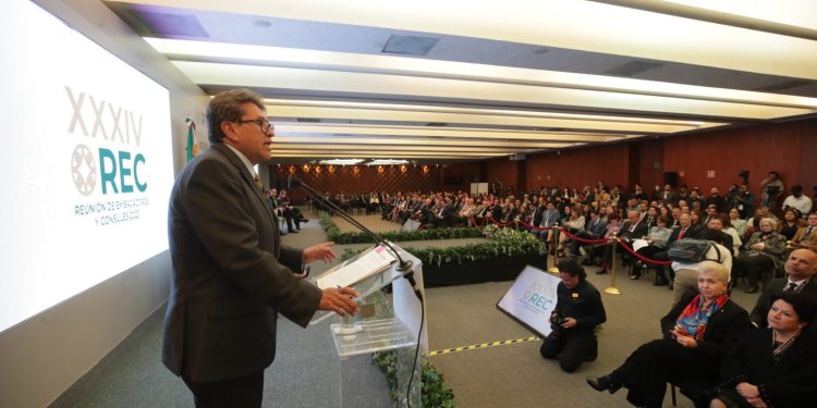 Reconoce Senado labor de embajadores y cónsules que fortalece presencia de México en el mundo￼