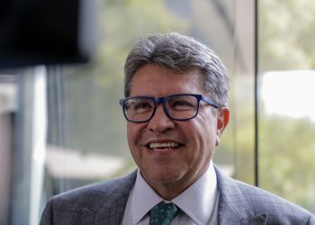 Iniciativa para asegurar pensión por viudez a trabajadores del ISSSTE, busca restituir espíritu solidarios, señala Ricardo Monreal