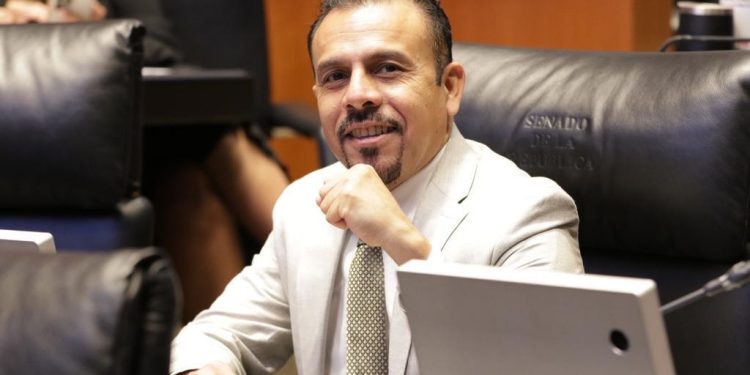 Buscan que Secretaría de Marina refuerce adiestramiento de unidades caninas para rescate en desastres naturales￼