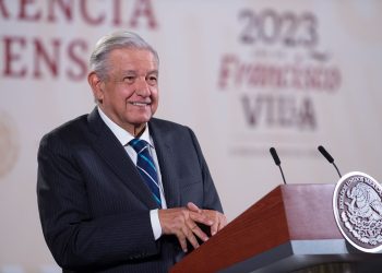 COVID-19 en México registra seis semanas consecutivas de reducción￼