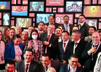 Marcelo Ebrard lanza grupo de trabajo con Hollywood para incrementar la industria del cine en México