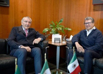 Revisan Ricardo Monreal y Adán Augusto López temas pendientes de agenda legislativa￼