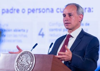 Secretaría de Salud alerta sobre efectos de clonazepam en niñas, niños y adolescentes que hacen reto viral de TikTok