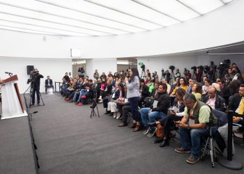 Presidente presenta búnker de simulación de García de Luna